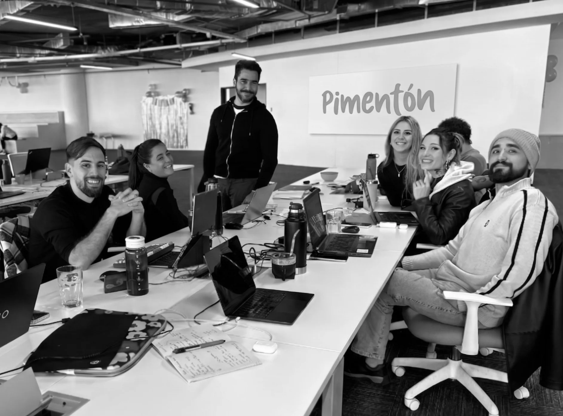 Equipo Pimentón en plena operación